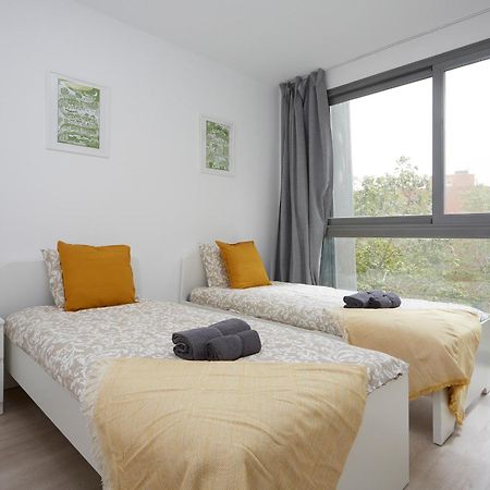 Three Bedroom Two Bathroom Apartment Close To Beach Barcellona Esterno foto