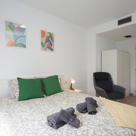 Three Bedroom Two Bathroom Apartment Close To Beach Barcellona Esterno foto